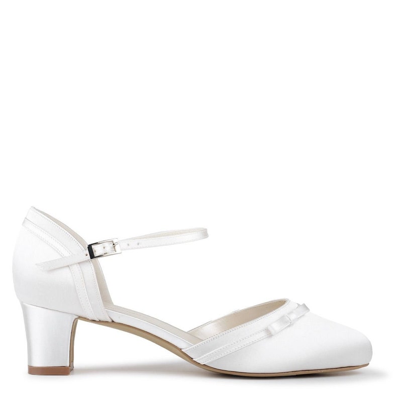 Ivory Satin Wide Fit Low Block Heel Court Shoes Wedding Bridal Shoes UK 4 UK 5 image 3