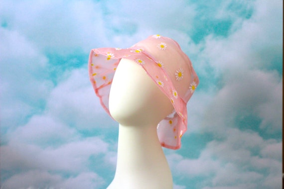 Sheer Daisy Bucket Hat: Organza Summer Fashion - Etsy display picture 2