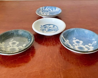 Yardwe 4pcs Ceramic Dip Dish Japanese Dipping Bowls Star Shaped Ceramic Sauce Dish Seasoning Dishes Sushi Dipping Bowl Appetizer Plates Serving Dish Saucers Bowl Cups for Home Kicthen Yardwe 4pcs Ceramic Dip Dish Japanese Dipping Bowls Star Shaped Ceramic Sauce Dish Seasoning Dishes Sushi Dipping Bowl Appetizer Plates Serving Dish Saucers Bowl Cups for Home Kicthen