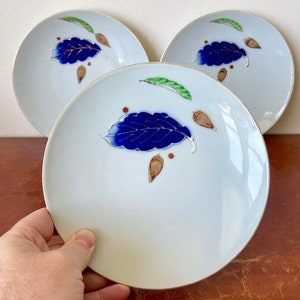 Japanese 1930’s Art Deco Hand Painted Porcelain Plates Set of 3 Acorn Oak Leaf Design Salad Dessert Plates PC2352