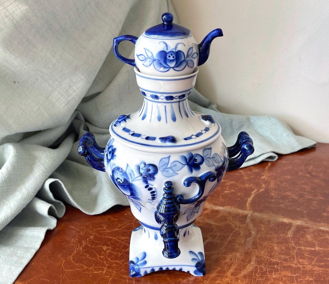 Vintage Gzhel Russian Samovar Decorative Teapot Urn Hand