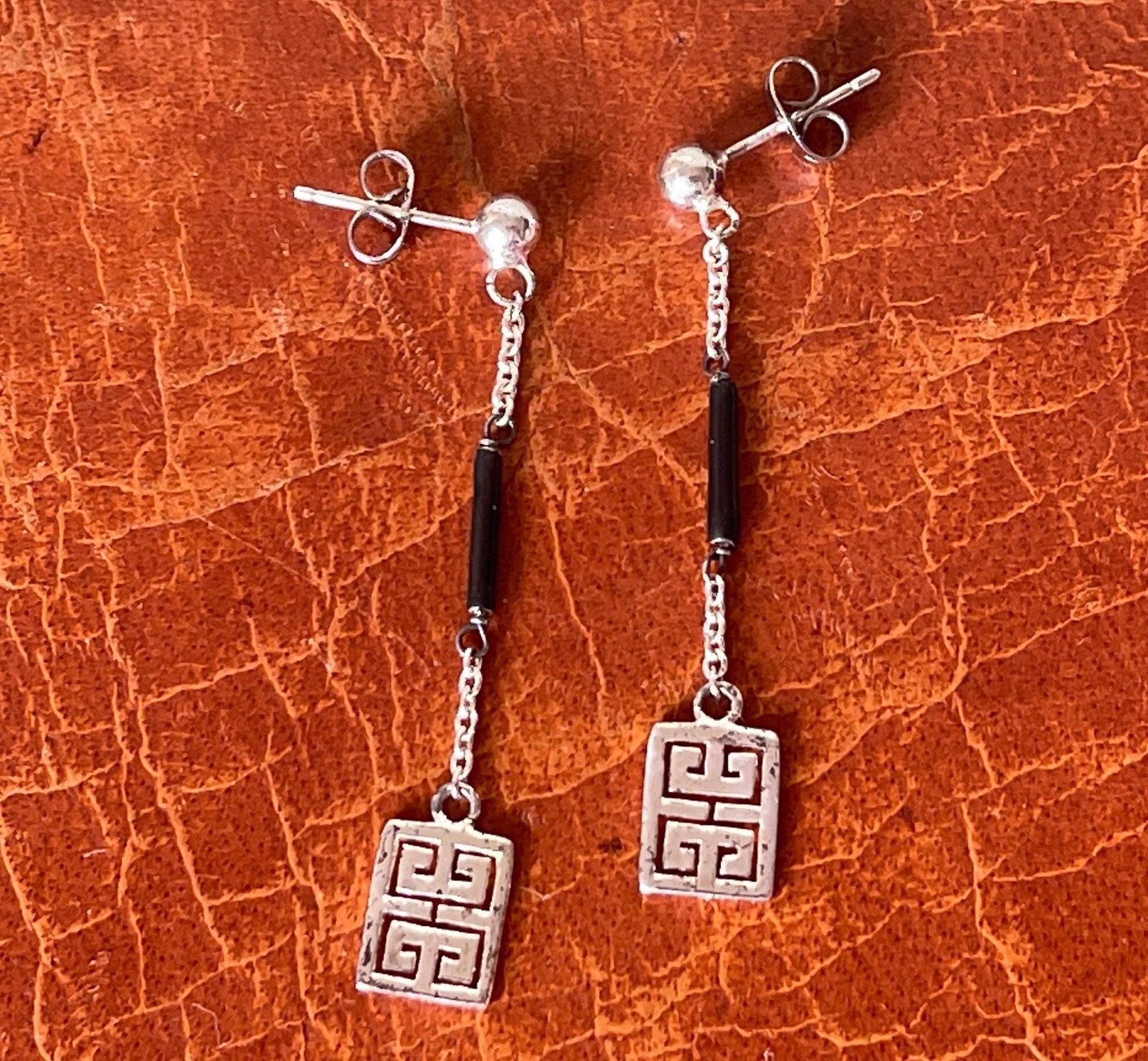 【関税・送料込み】GIVENCHY EARRINGS SILVER L 4G EARRINGS Givenchy Silver 4g Earrings in Black | Lyst Canada