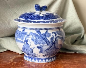 Antique Chinese Ginger Jar: Hand-painted Blue & White Porcelain