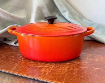 Vintage Le Creuset Oval Dutch Oven Flame Orange Enameled Cast Iron Baking Dish 2.75 Quart Made in France SI2344