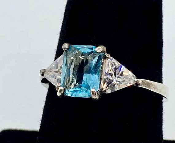 Emerald Cut Blue Topaz Ring Size 7.75 Blue Topaz … - image 4