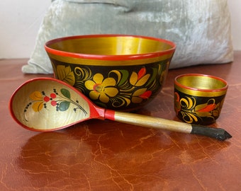 Hand Painted Khokhloma Lacquer Red and Gold Lacquer Bowl Cup and Spoon 1970’s Russian Folk Art Lacquer SI677