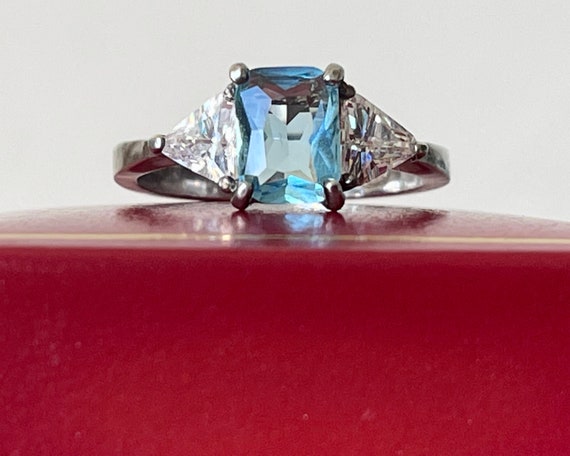 Emerald Cut Blue Topaz Ring Size 7.75 Blue Topaz … - image 3