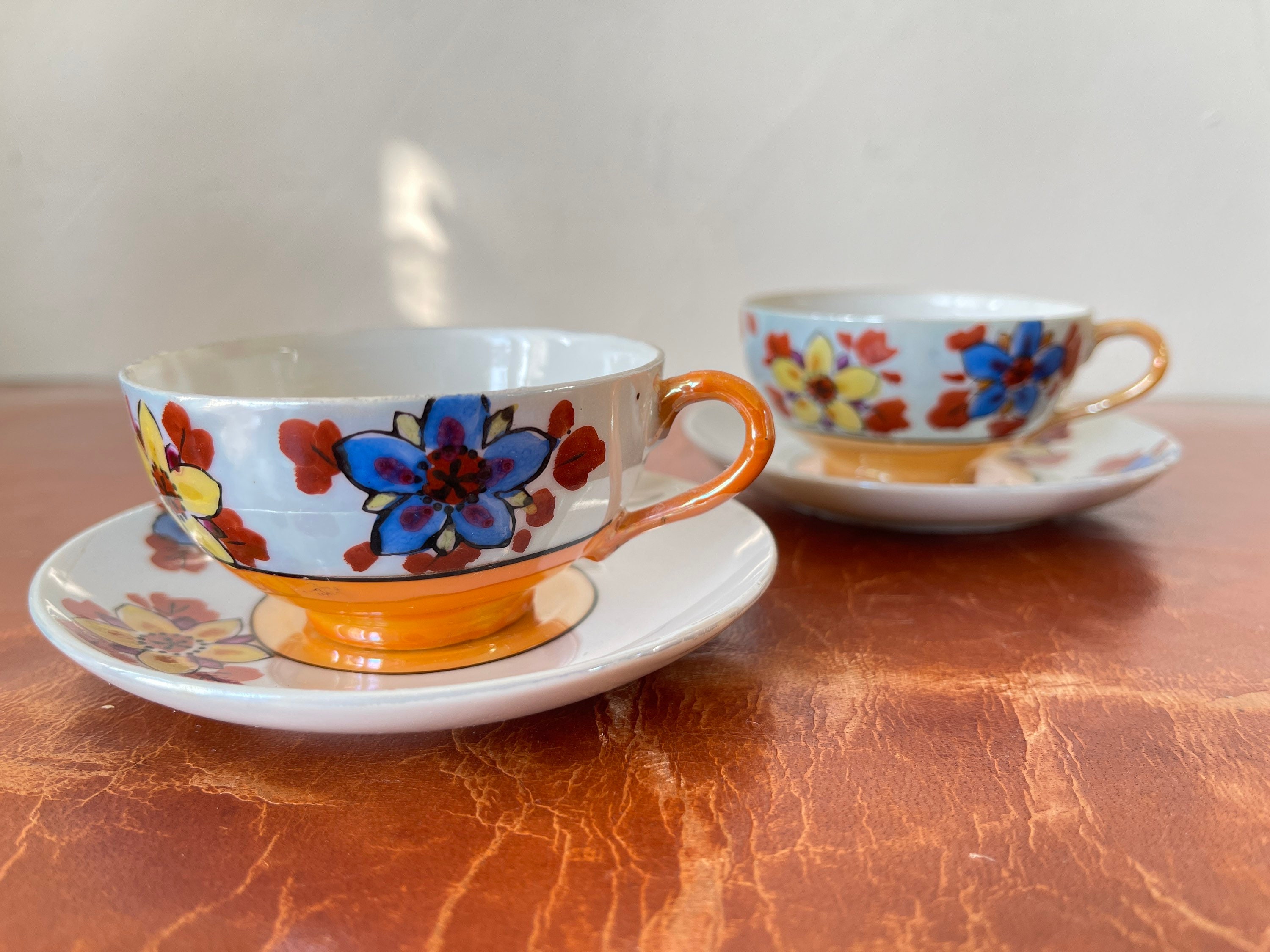 Vintage Japanese Porcelain Lusterware Tea Cups 6 Piece Vintage Japanese Porcelain Lusterware Tea Cups 6 Piece