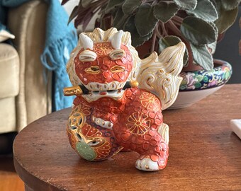 Vintage Satsuma Foo Lion Figure Shisa Dog Foo Dog Decoration