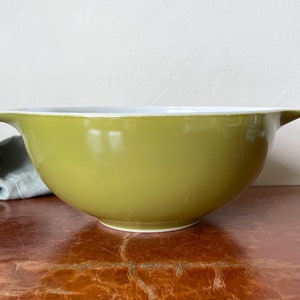 Cinderella Casserole Dish #473 Avocado Green Pyrex (LOR) Cinderella Casserole Dish #473 Avocado Green Pyrex (LOR)