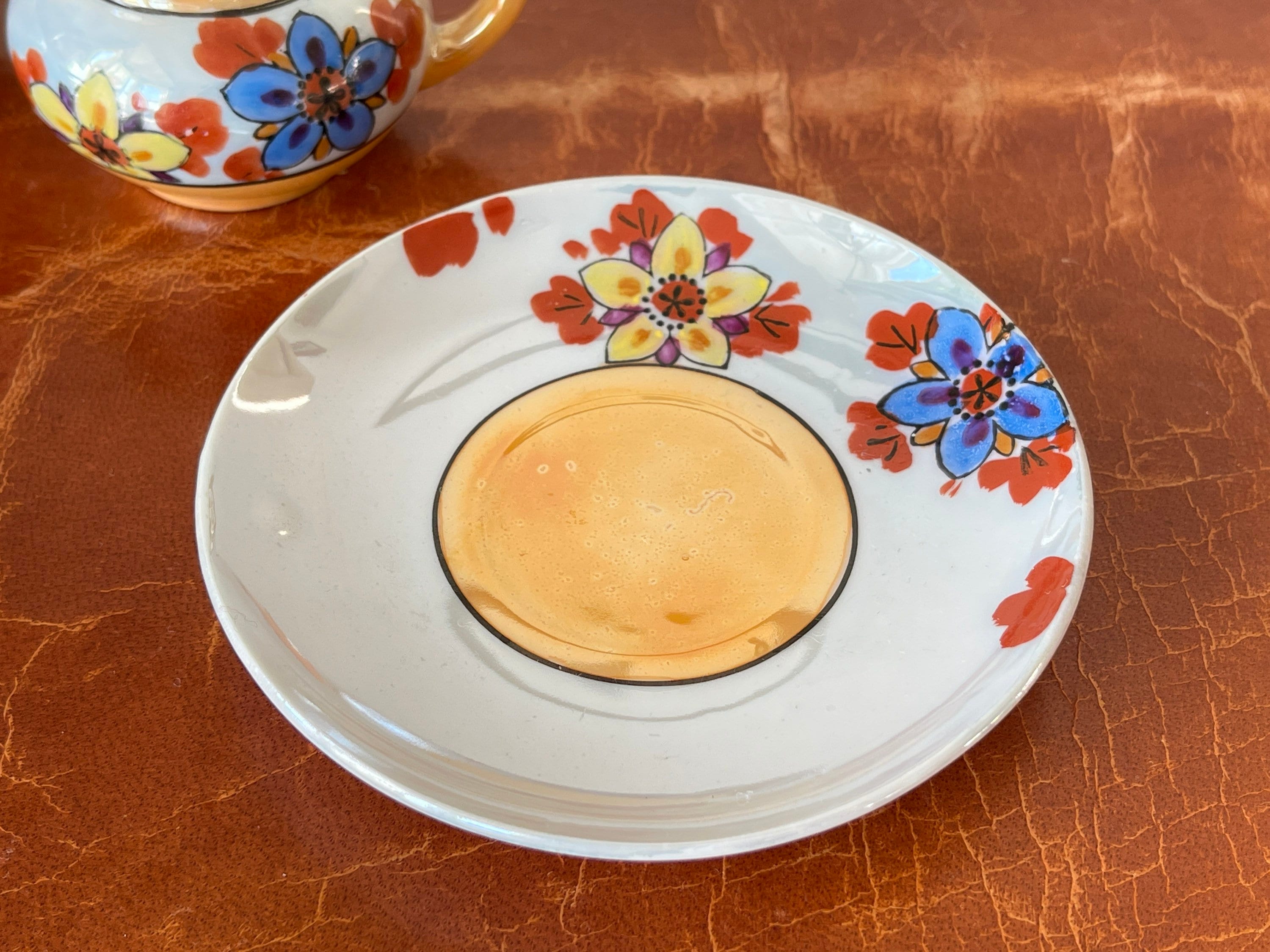 Vintage Japanese Porcelain Lusterware Tea Cups 6 Piece Vintage Japanese Porcelain Lusterware Tea Cups 6 Piece