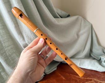 Vintage Soprano Recorder Moeck Pear Wood Tuju Model Double Hole Baroque Style Soprano C Recorder in Original Case Circa 1980’s SI1888