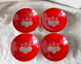Vintage Boxed Set Of Japanese Lacquer Plates - Cira 1980 Vintage Boxed Set Of Japanese Lacquer Plates - Cira 1980
