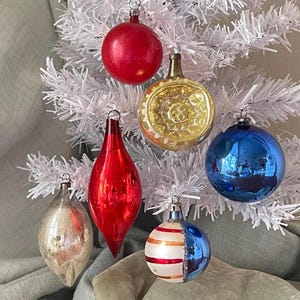 Poland Indent - Etsy display picture 1