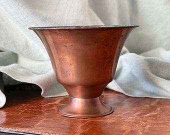 Vintage Copper Planter Vase Rustic Copper Footed Pedestal Planter Garden Decor SI2164