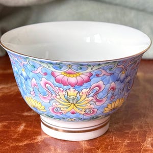 Vintage Chinese Rose Medallion Tea Bowl Jingdezhen Embossed Enamel Porcelain Tea Cup Hand Decorated PC4028