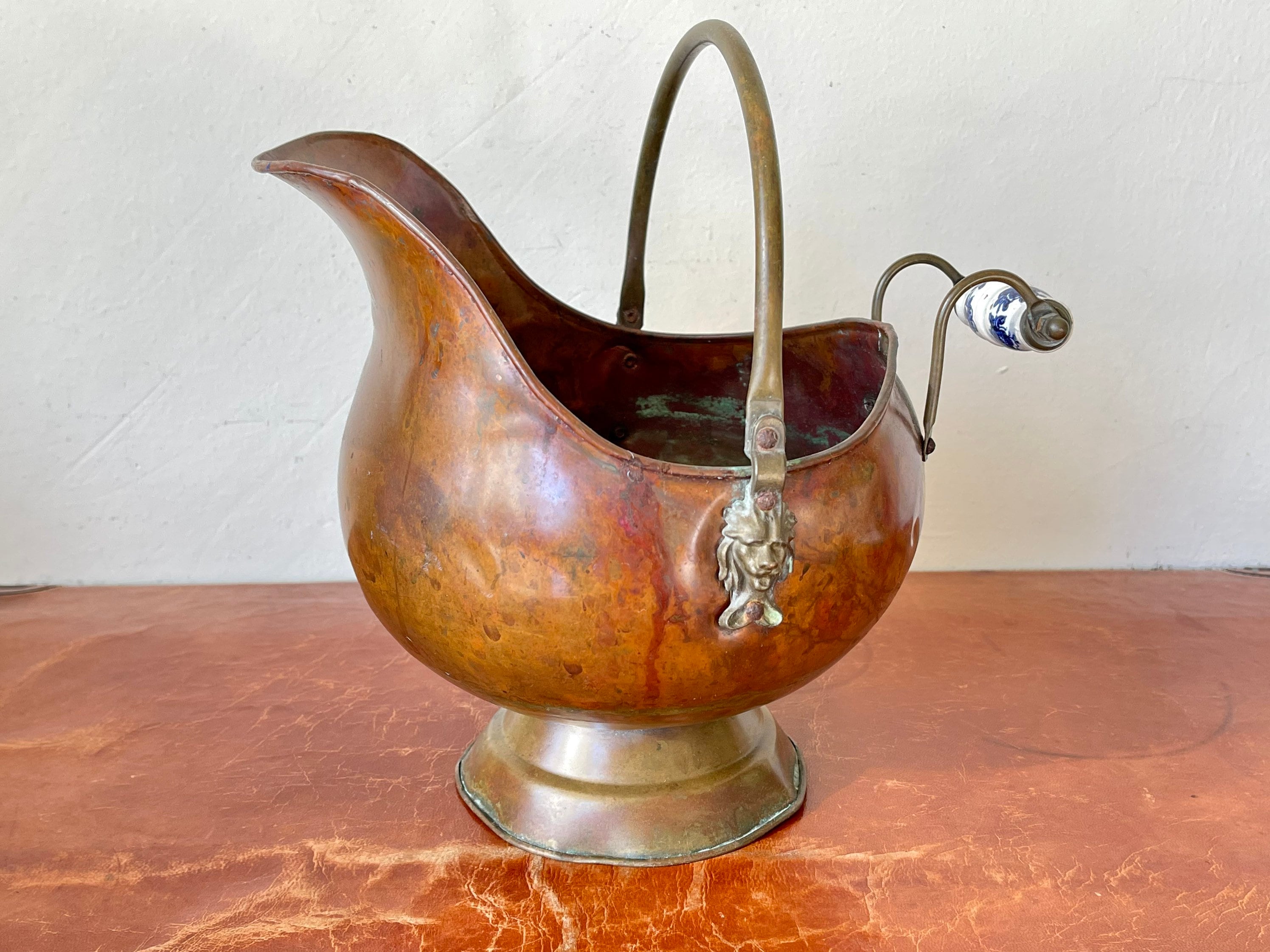 Antique Hammered Copper Coal Scuttle Delft Ceramic Handle Hand Etsy