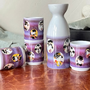 Vintage Geisha Sake Set 5 Piece Japanese Porcelain Sake Cups and Bottle Japan Barware By Kafuh Mint Condition in Box PC3128