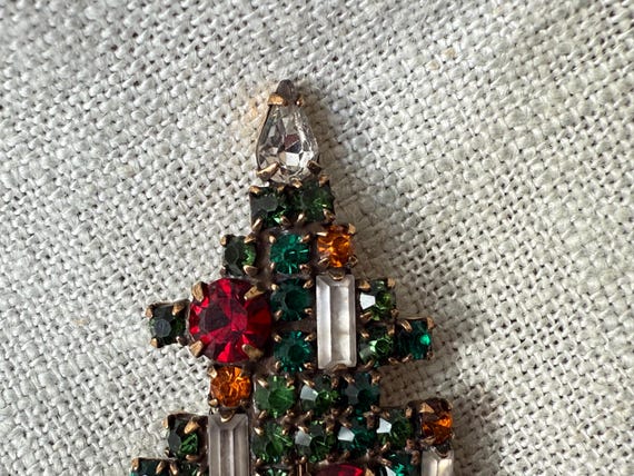 Vintage Weiss Christmas Tree Brooch Pin 5 Candle Multi Color