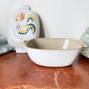 Vintage Pottery Rooster Casserole Dish 1950’s Glidden Pottery 165 Menagerie Rooster Design Rare Art Pottery Baking Dish PC3061