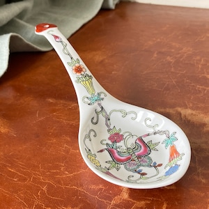 Vintage Chinese Butterfly and Melon Pattern Enameled Porcelain Spoon Rest 1960’s Rose Medallion Spoon Dish PC3113