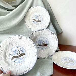 Vintage Wedgwood Hand Painted Plates Set of 4 Blue and Platinum 1940’s Floral Pattern Plates Rare Wedgwood PC3385