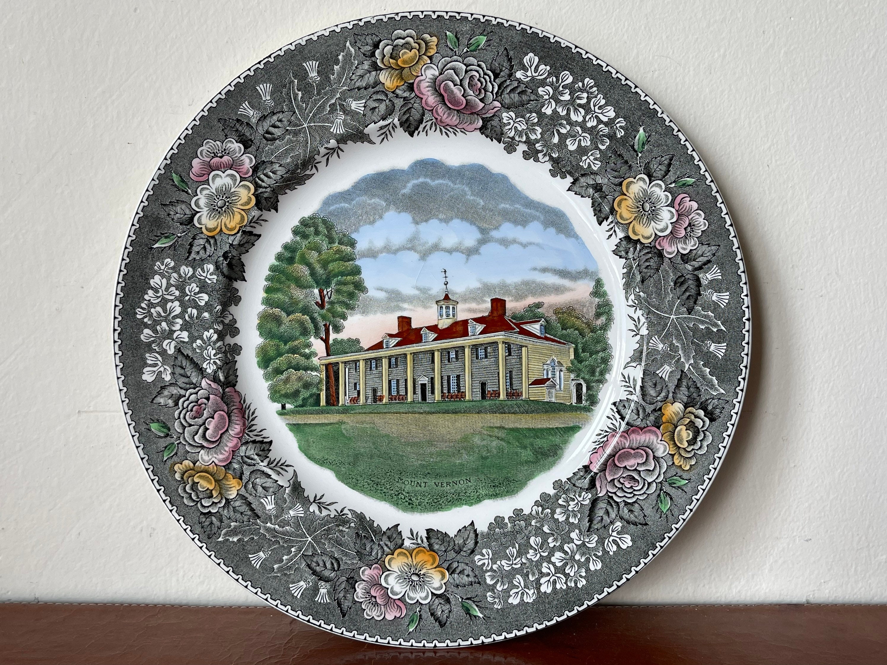 Old English Staffordshire Ware Mount Vernon Souvenir Plate Circa