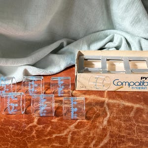 Vintage Pyrex Snowflake Blue Napkin Rings Set of 6 New Old Stock in Box Pyrex Compatibles Snowflake Garland Glass Napkin Rings GC812