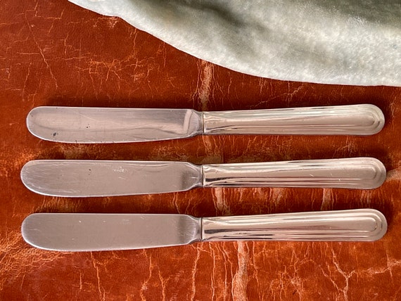 Guy Degrenne Inox France Silver Plate Knives Set of 3 Art Deco Design  French Flatware Designed by Guy Degrenne SI989 