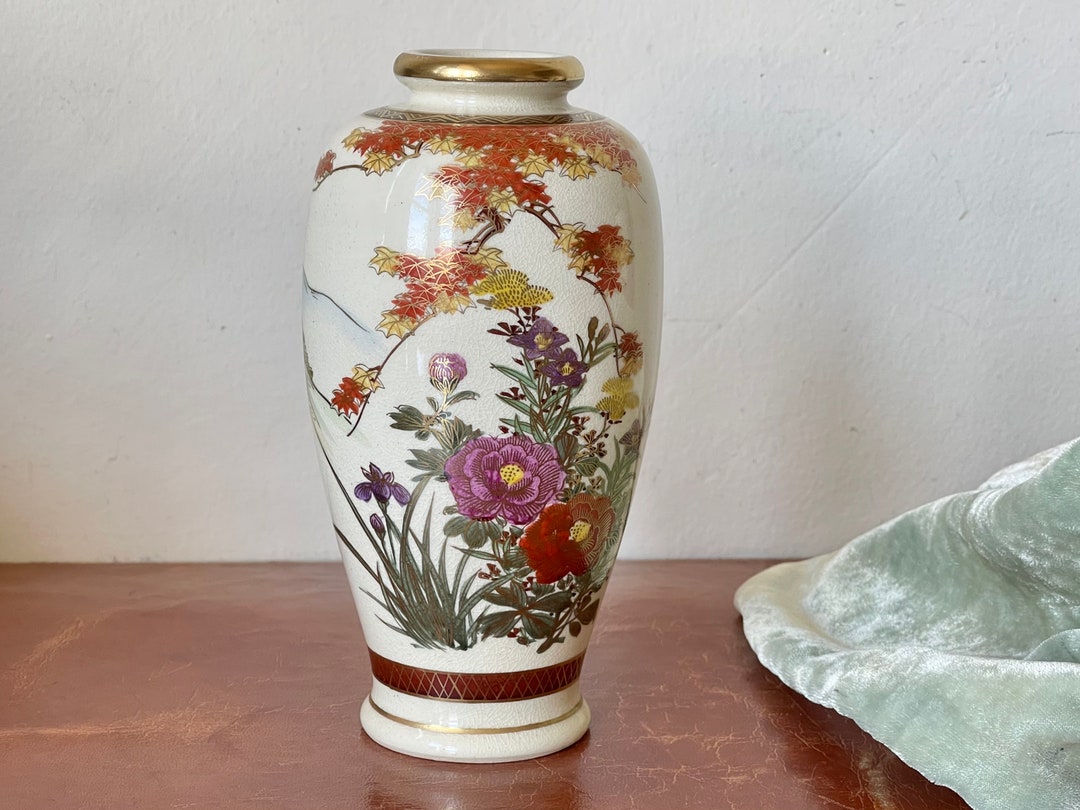 Antique Japanese Kutani Vase With Hand Painted Maple Leaves Etsy