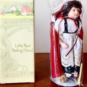 Vintage Avon Little Red Riding Hood Doll AVON Porcelain Collectors Doll New in Box and Packaging PC092
