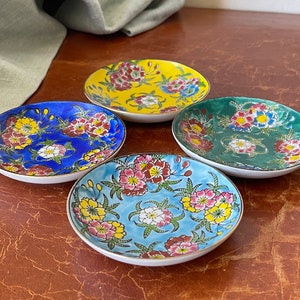 Vintage Mille Fleur Porcelain Sauce Dishes Set of 4 Hand Painted Floral Enamel Plates 1960’s Made in Japan by Toyo PC3609