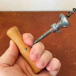 Vintage Italian Wine Corkscrew Prewar Birch and Nickel Plated Steel Wine Bottle Opener Made in Italy SI1101