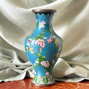 Antique Chinese Cloisonne Enameled Vase Large Blue Ground Floral and Lattice Design Made in China 1890’s SI2068
