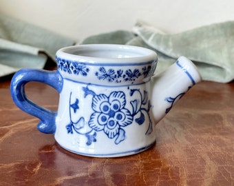Vintage Chinese Blue and White Porcelain Cream Pitcher Water Can Creamer Bonsai Watering Can PC2965