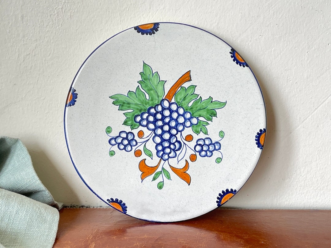 Vintage Hand Painted Italian Deruta Pottery Trivet Grape Cluster Design ...