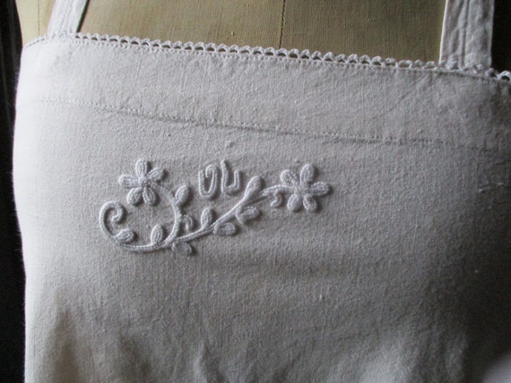 French calico chemise. VL monogram. 1930s shift. V