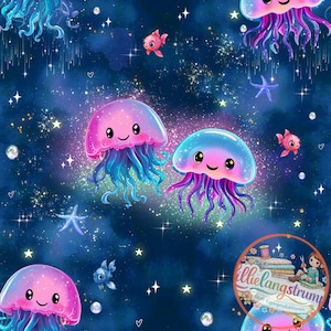 Könnte beinhalten: Ein skurriles Stoffdesign mit Cartoon-Quallen in Rosa und Blau mit Tentakeln. Der Hintergrund ist dunkelblau mit Sternen, Herzen und kleinen Fischen. Das Gesamtthema ist ein Unterwasser- oder Weltraum-Muster.