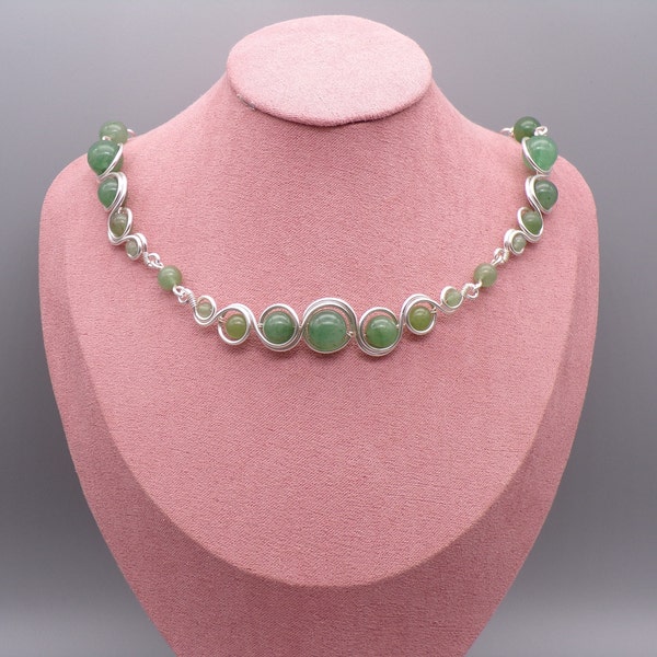 Collier ras de cou arabesque en perles d'aventurine naturel sur fil d'argent 925 sterling