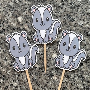 12-Skunk Cup Cake Toppers, Skunk Cake Toppers, Skunk Birthday, Skunk Party Decor, Skunk Decor, Skunk cake decor