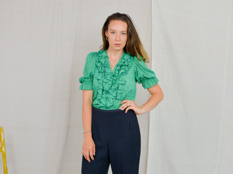 Green shirt Vintage 80/'s ruffle women metallic top bright blouse short sleeve puffy sleeve SM