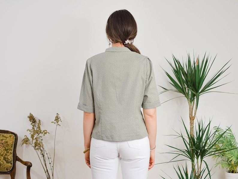 Polka dots shirt gray short sleeve Vintage 90s white dotted beige mod blouse Printed top button up down shoulder pads LXL