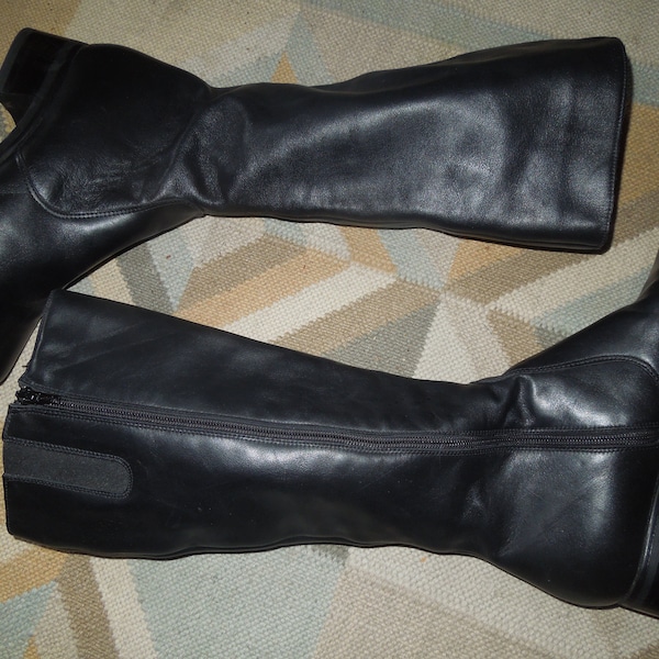 Vintage Canadienne Knee-High Black Leather Boots appear never worn