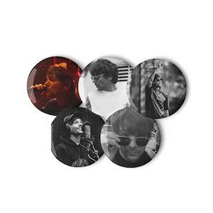 Set of 5 Louis Tomlinson pin buttons
