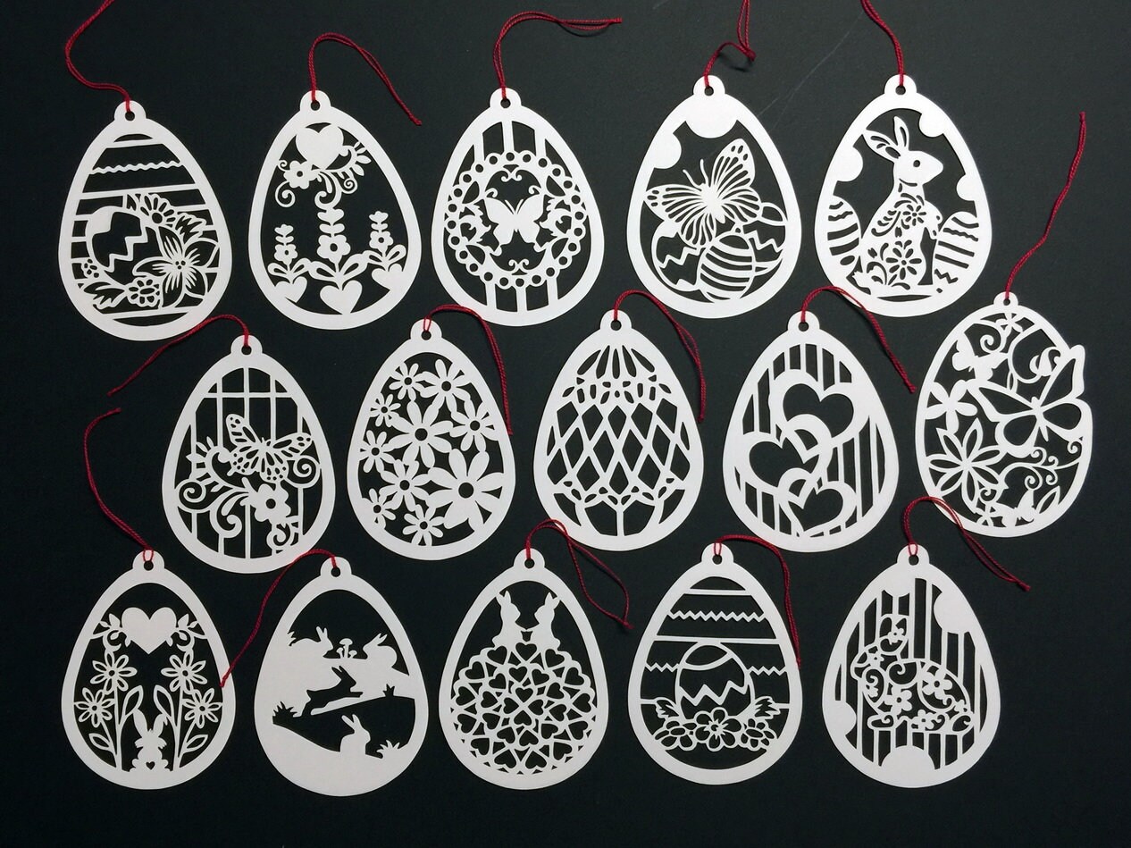 Décoration Pâques en Papier Découpé