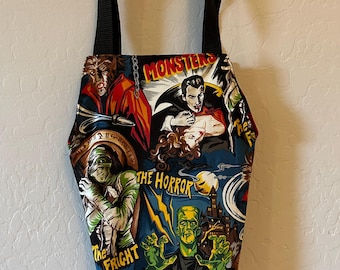 Handgjord Coffin-väska med klassiska monstermotiv och dragkedja