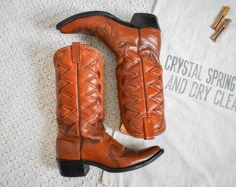 Vintage Cowboy Boots by Texas Boot Co. SZ 10 E Vintage Texas Brand Medium Brown Leather Cowboy Western  main image 3