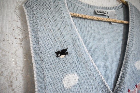 L- vintage Capacity 'Clothes Line' knit vest over… - image 8