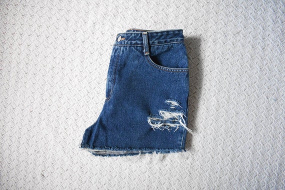 vintage Bongo high waist distressed jean short | … - image 1