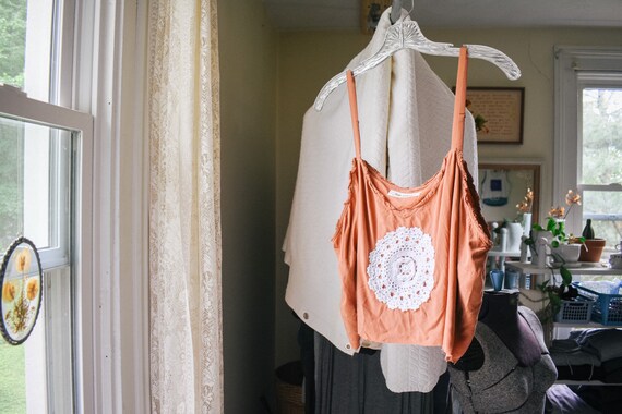 flower crochet doily + burnt orange crop top REWO… - image 3